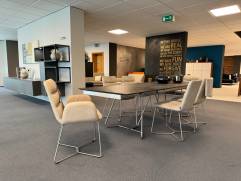 Esstisch "Aiden" - nur €.4.298,-